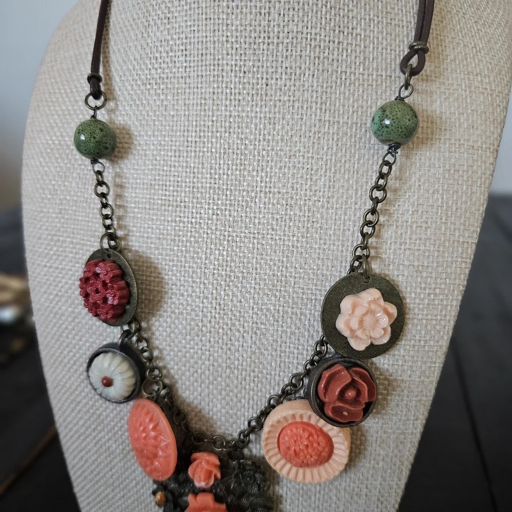 Bronze Coral Pink Floral Pendant Statement Necklace Bib Women's Jewelry Chunky
